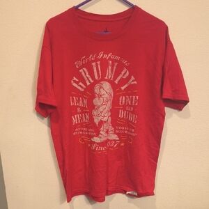 Vintage Disney Hanes Red Grumpy Graphic Size Large Short Sleeve Tee